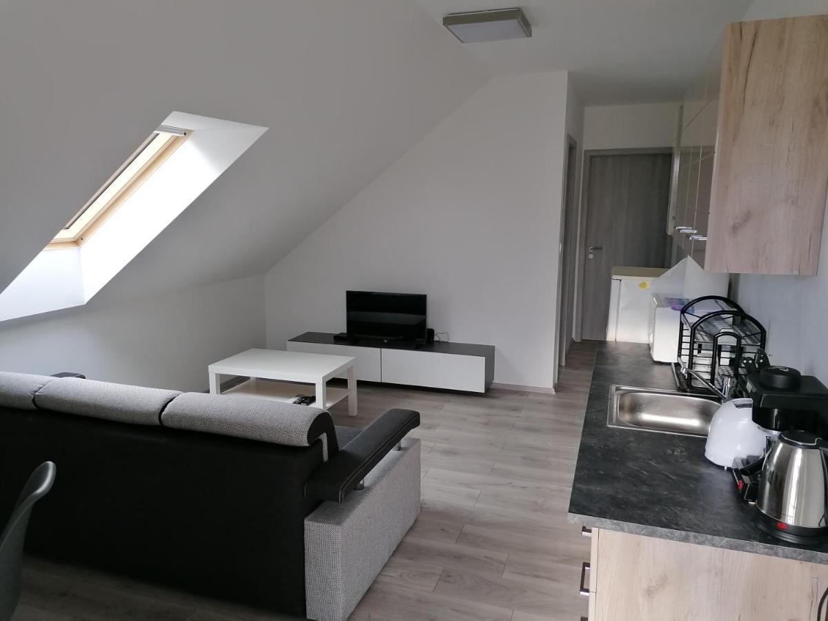 Mohacs Apartman Exterior foto